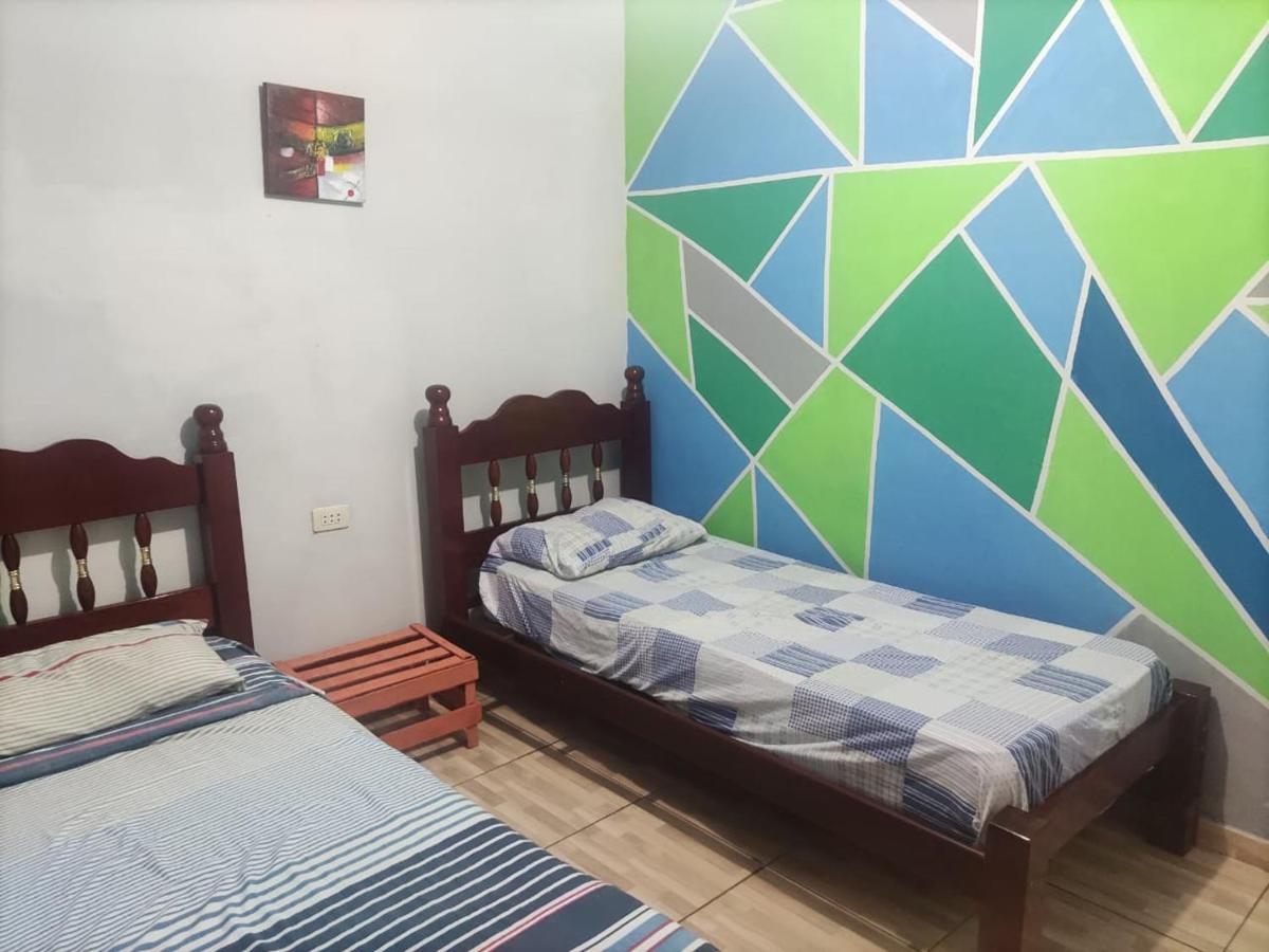 Urban Hostel Педро-Хуан-Кабальеро Экстерьер фото